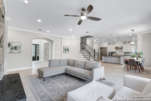 Listing photo id 8 for 7 Caleb Cir