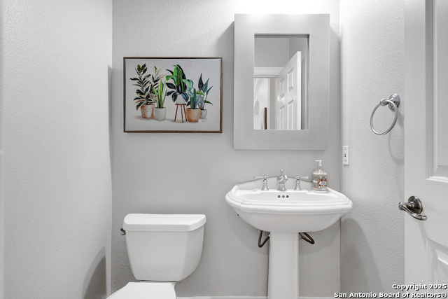 Listing photo id 17 for 7 Caleb Cir