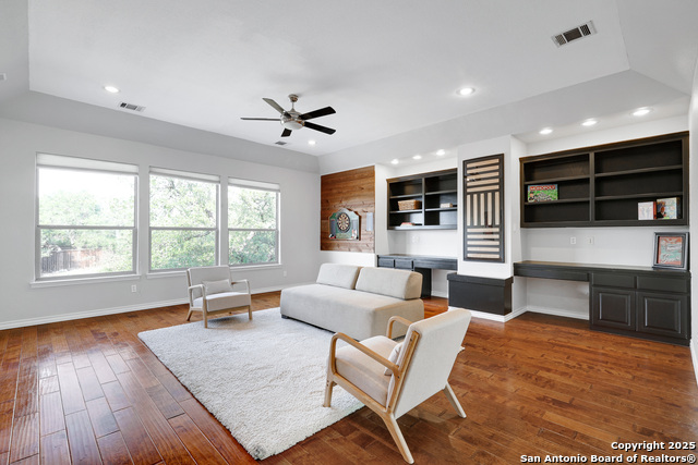 Listing photo id 27 for 7 Caleb Cir