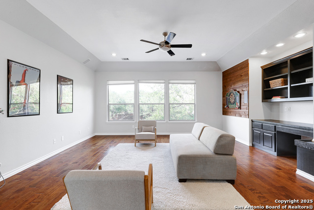 Listing photo id 28 for 7 Caleb Cir