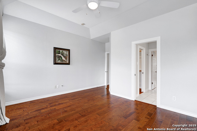 Listing photo id 36 for 7 Caleb Cir
