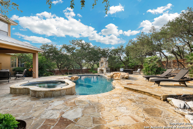 Listing photo id 44 for 7 Caleb Cir
