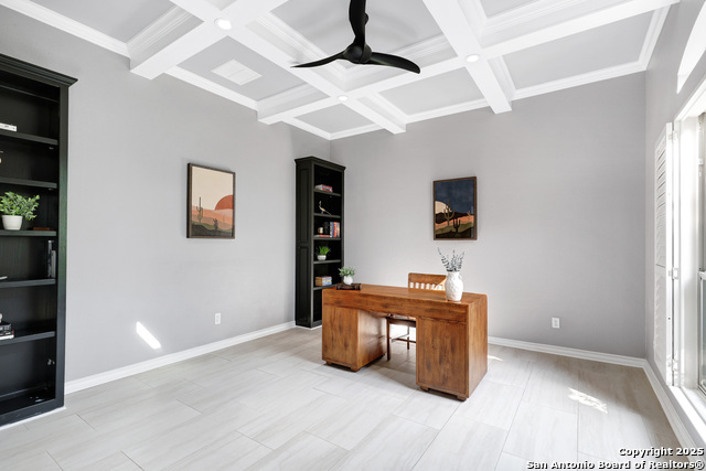 Listing photo id 6 for 7 Caleb Cir