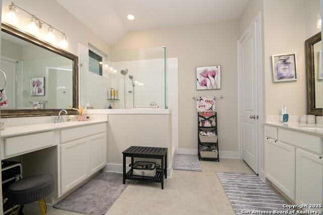 Image 12 of 22 For 4609 Shackelford