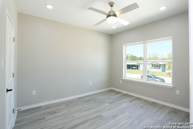 Image 10 of 18 For 656 Canyon Circle