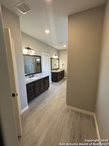 Image 12 of 26 For 108 Estates Dr