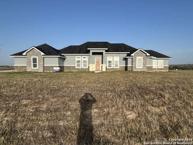 Image 2 of 26 For 108 Estates Dr