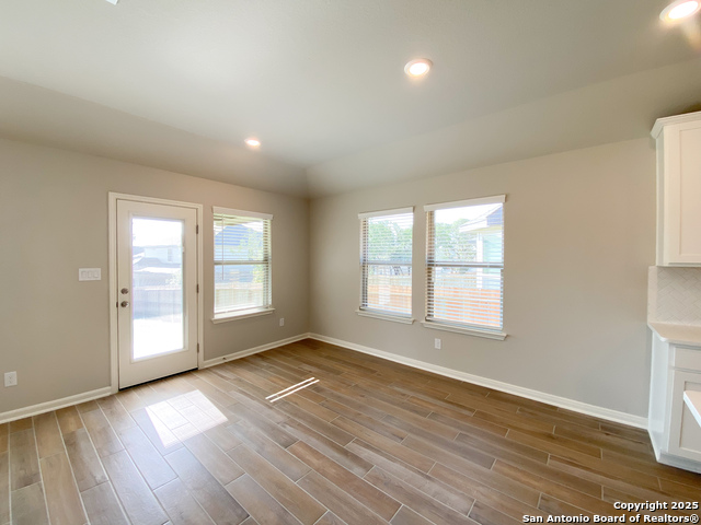 Image 14 of 23 For 29207 Angelfish Blvd.