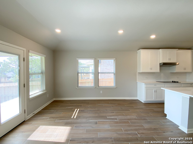 Image 15 of 23 For 29207 Angelfish Blvd.