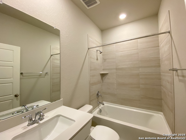 Image 17 of 23 For 29207 Angelfish Blvd.