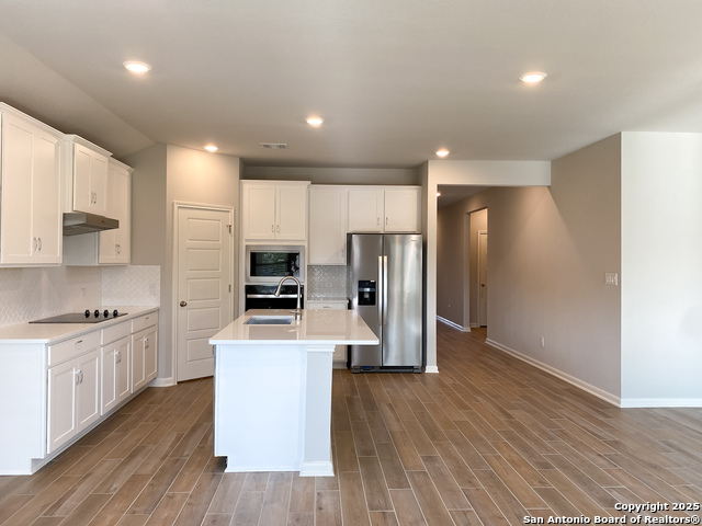 Image 9 of 23 For 29207 Angelfish Blvd.