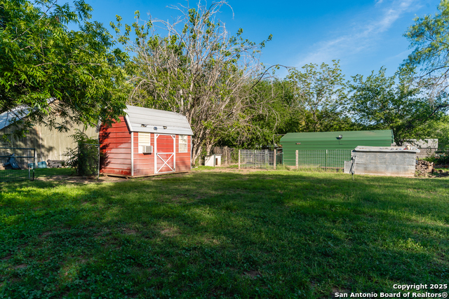 Image 34 of 37 For 529 High N