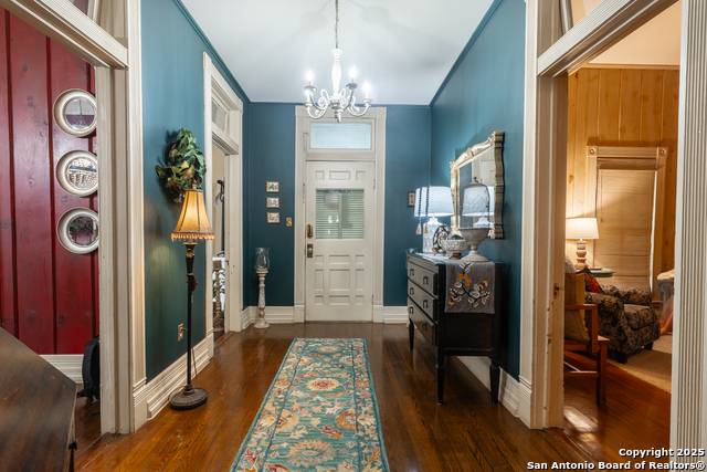 Image 5 of 37 For 529 High N