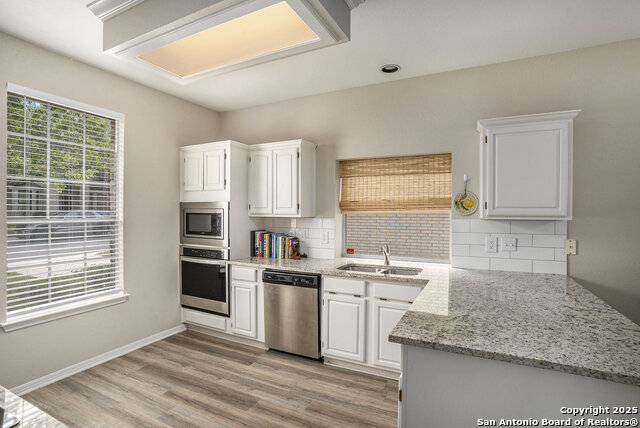 Image 16 of 32 For 13815 Shavano Ridge