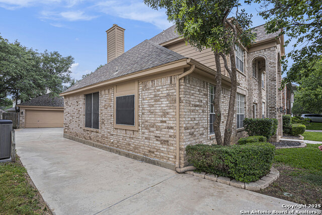 Image 4 of 32 For 13815 Shavano Ridge