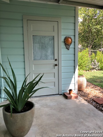 Listing photo id 27 for 345 Westminster