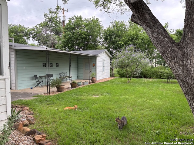 Listing photo id 36 for 345 Westminster