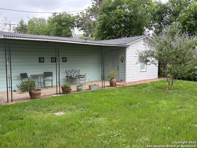 Listing photo id 37 for 345 Westminster