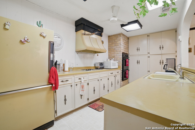 Image 13 of 29 For 4006 Glenrock