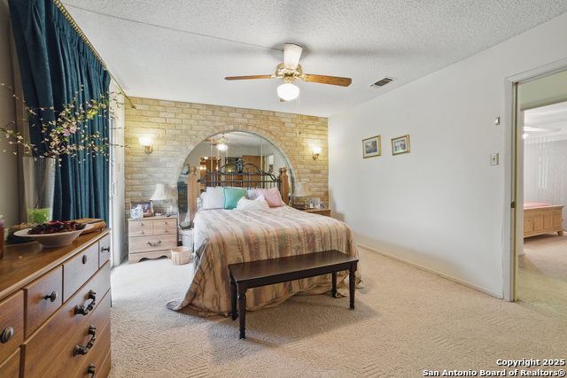 Image 18 of 29 For 4006 Glenrock