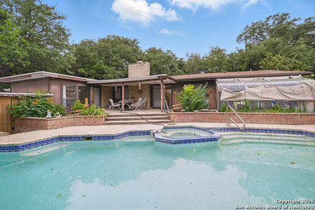 Image 28 of 29 For 4006 Glenrock