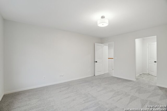 Image 42 of 57 For 8750 London Hts