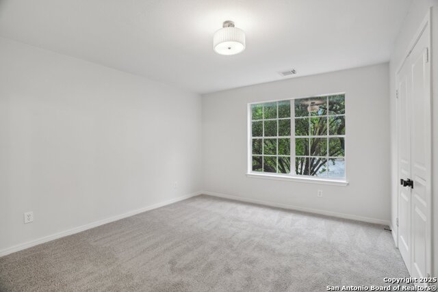 Image 43 of 57 For 8750 London Hts