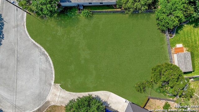 Image 12 of 12 For 807 Elmwood Cove