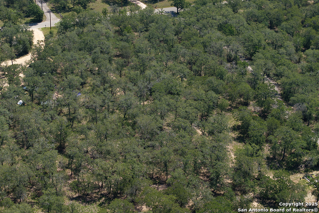 Listing photo id 16 for 1464 Cross Road