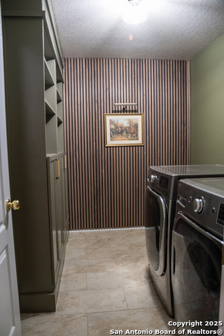 Image 15 of 42 For 11206 Denae Dr.