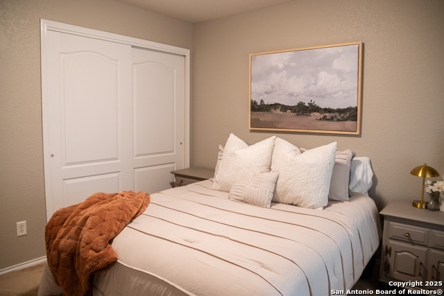 Image 22 of 42 For 11206 Denae Dr.