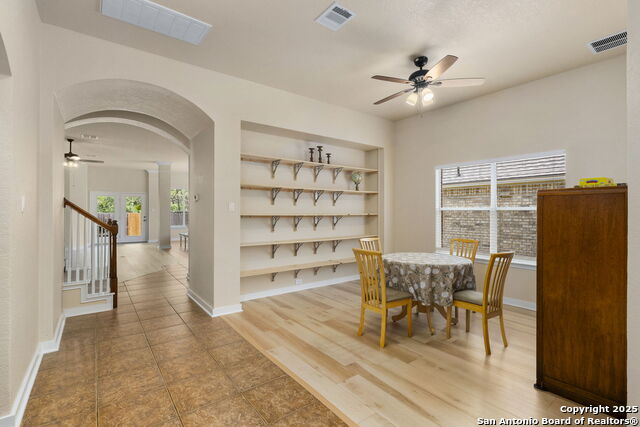 Image 11 of 38 For 26718 Trinity Hill
