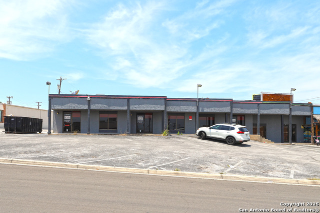 Details for 12153 Valliant St  1-3, San Antonio, TX 78216