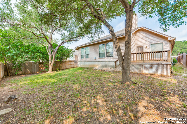 Listing photo id 25 for 1822 Archers Bow