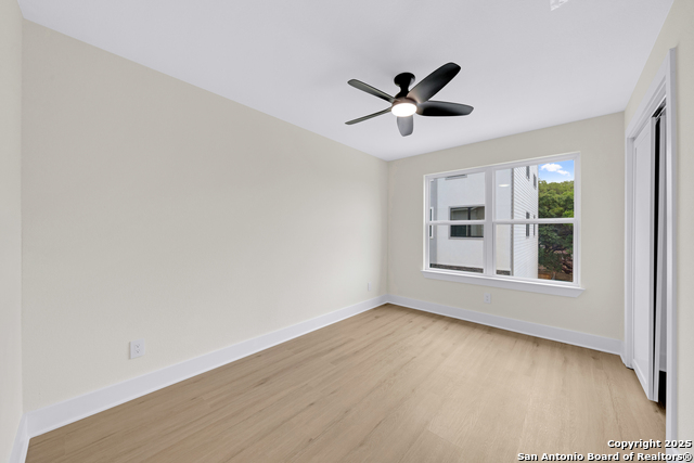 Listing photo id 15 for 11710 Vance Jackson Rd 702