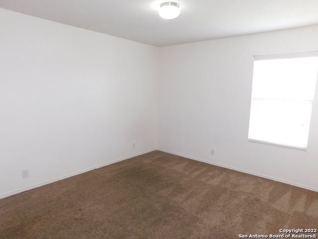 Image 14 of 19 For 818 Three Wood Way