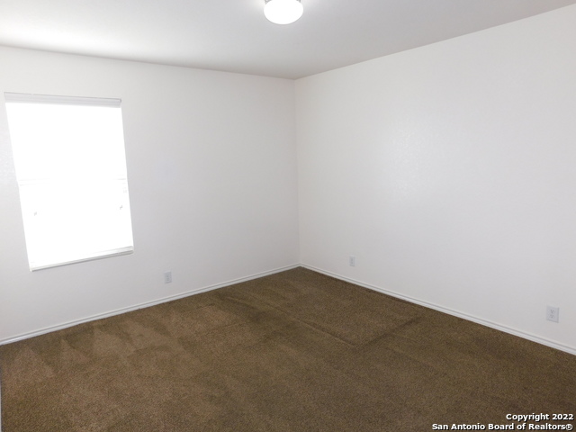 Image 16 of 19 For 818 Three Wood Way