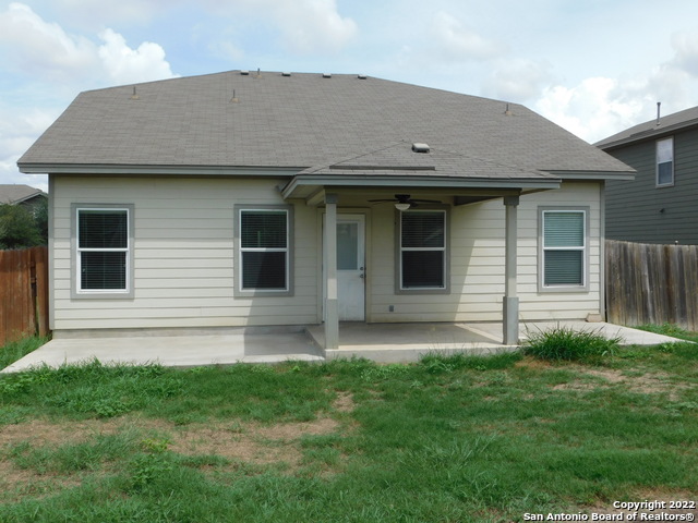 Image 18 of 19 For 818 Three Wood Way
