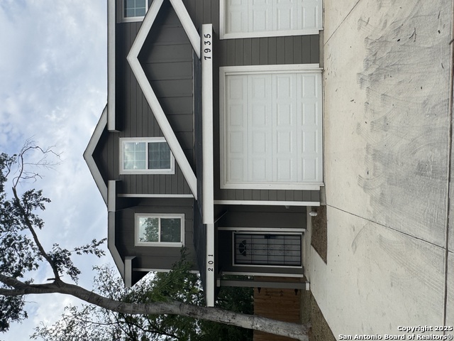 Details for 7935 Dial Ike  201, San Antonio, TX 78218