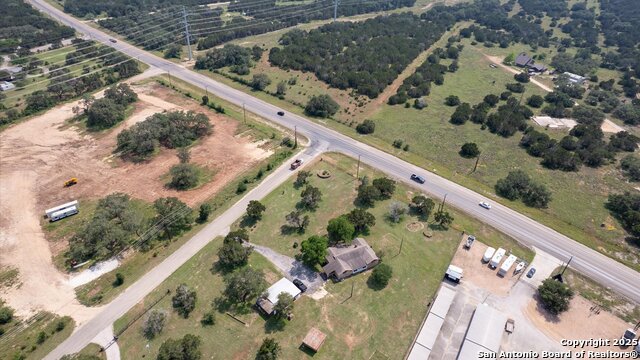 Image 26 of 33 For 153 Lone Oak