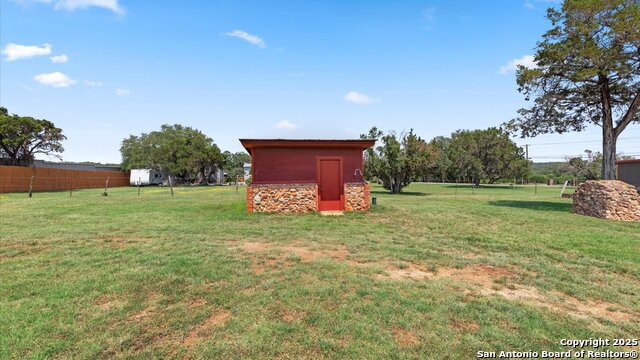 Image 6 of 33 For 153 Lone Oak