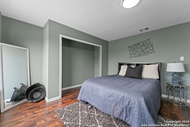 Image 6 of 15 For 7010 Almond Green
