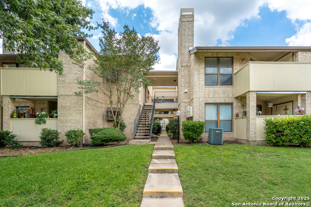 Image 2 of 31 For 11843 Braesview  504e