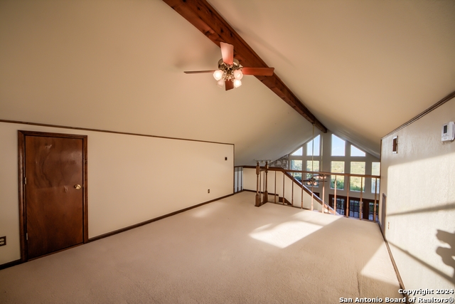Listing photo id 28 for 8705 Mountain Top