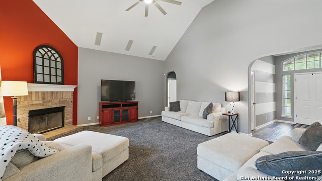 Image 17 of 95 For 14534 Gunter Ave