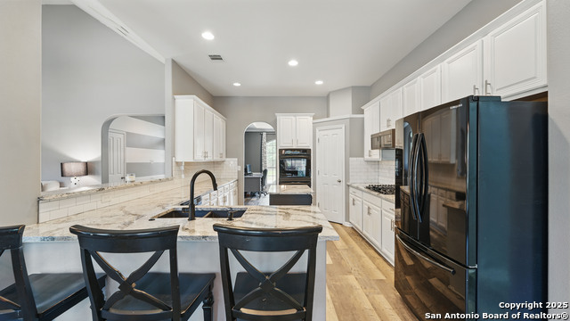 Image 34 of 95 For 14534 Gunter Ave