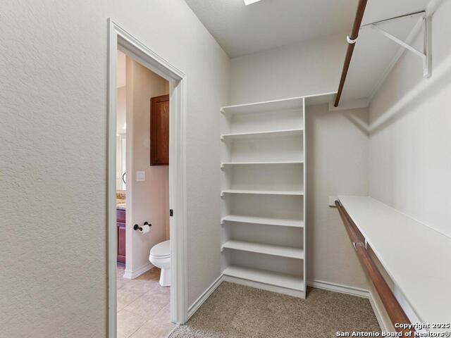 Image 14 of 25 For 976 Parkview