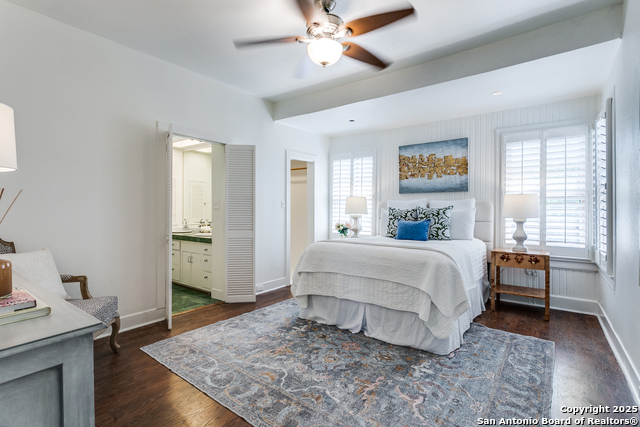 Listing photo id 14 for 315 Lullwood W