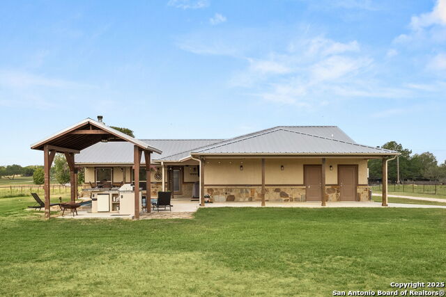 Image 23 of 48 For 381 Schneider Rd