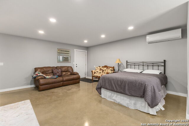 Image 36 of 48 For 381 Schneider Rd